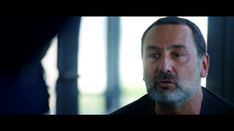 Gilles Lellouche se confie avec émotion sur la mort de son père : "J’y pense tout le temps"